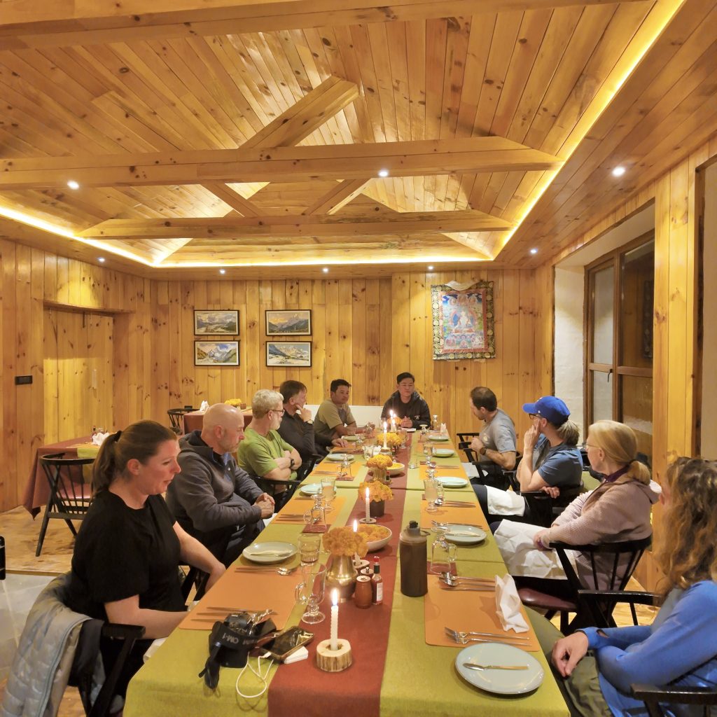 everest-base-camp-trek-team-briefing-for tomorrows-activity