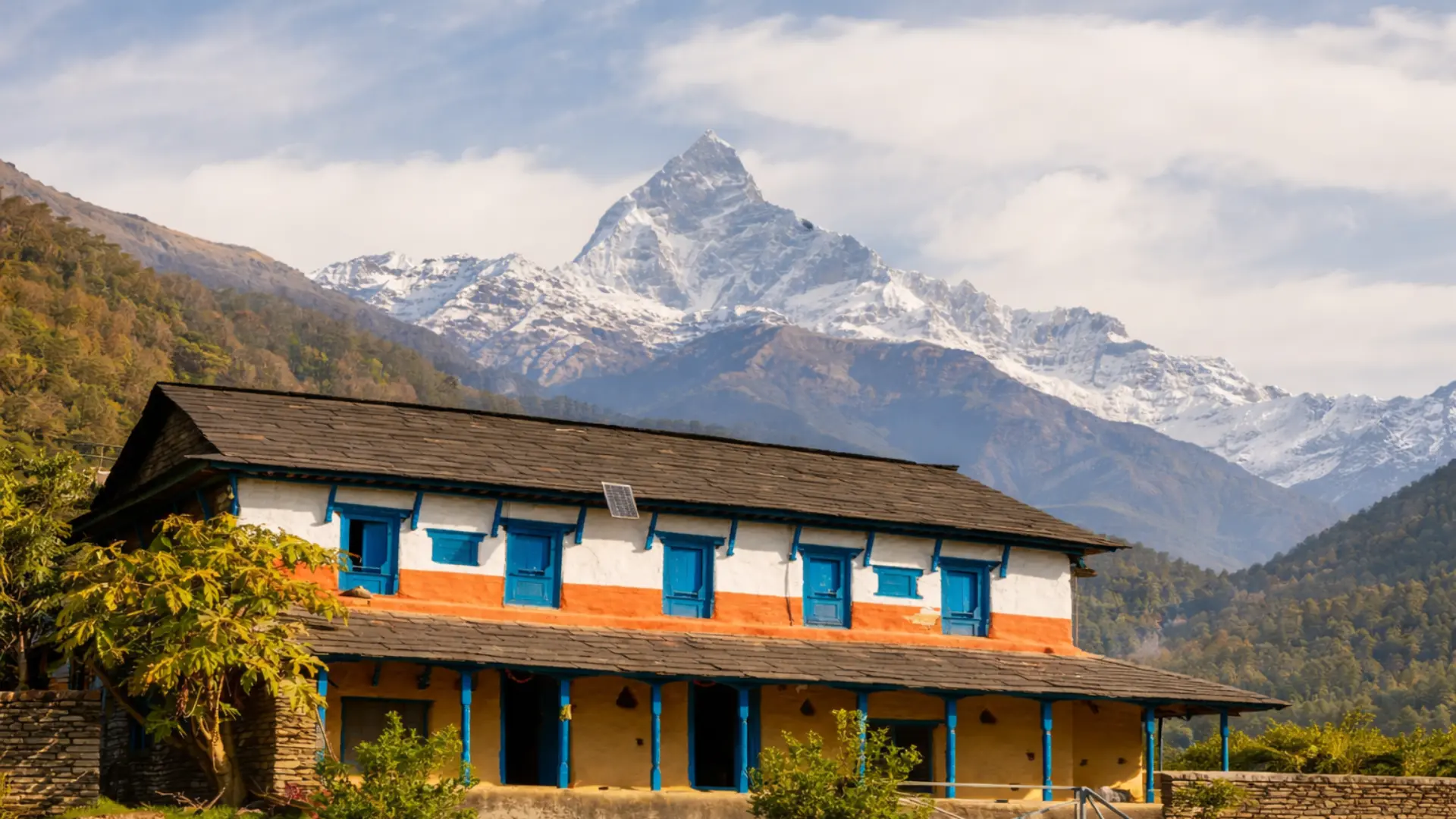 annapurna-luxury-trek-village-view (1)