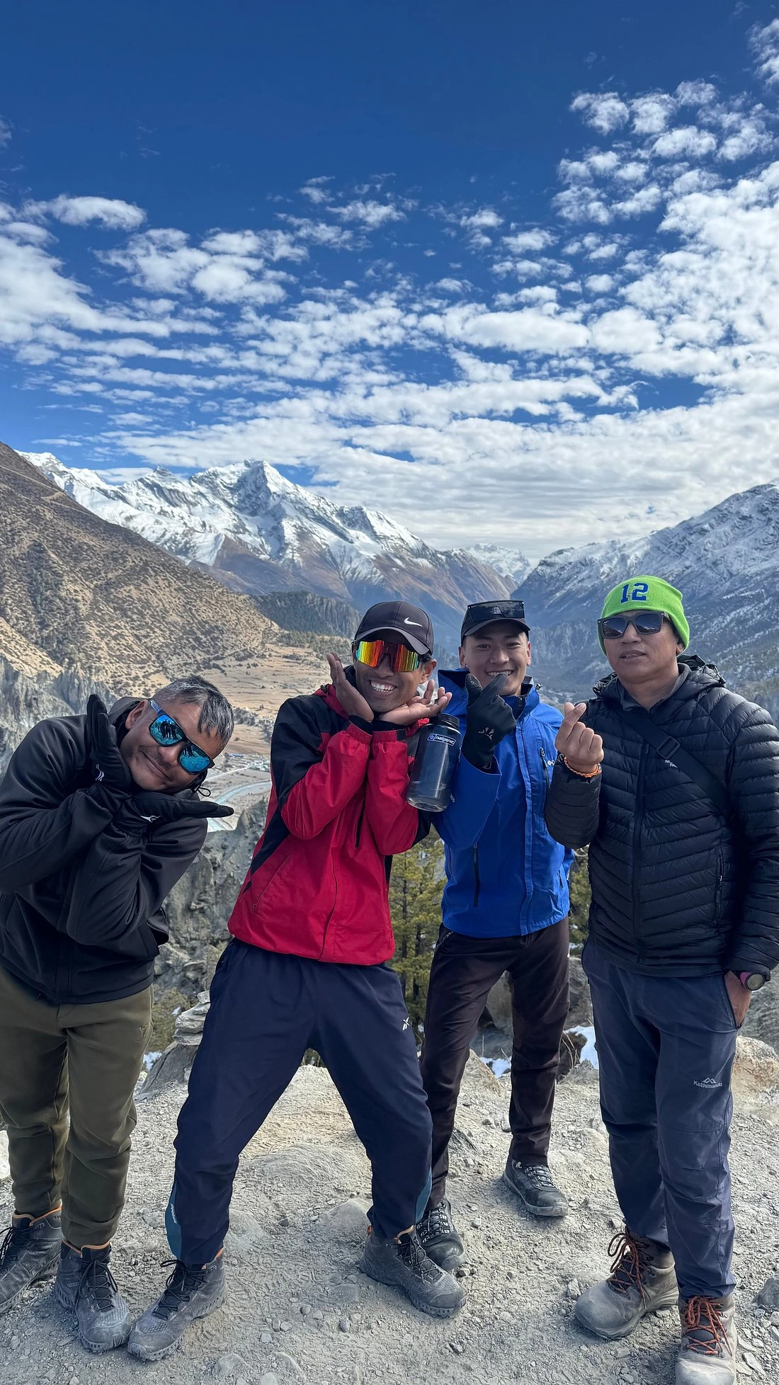 Lhasso team - Annapurna Circuit Trek
